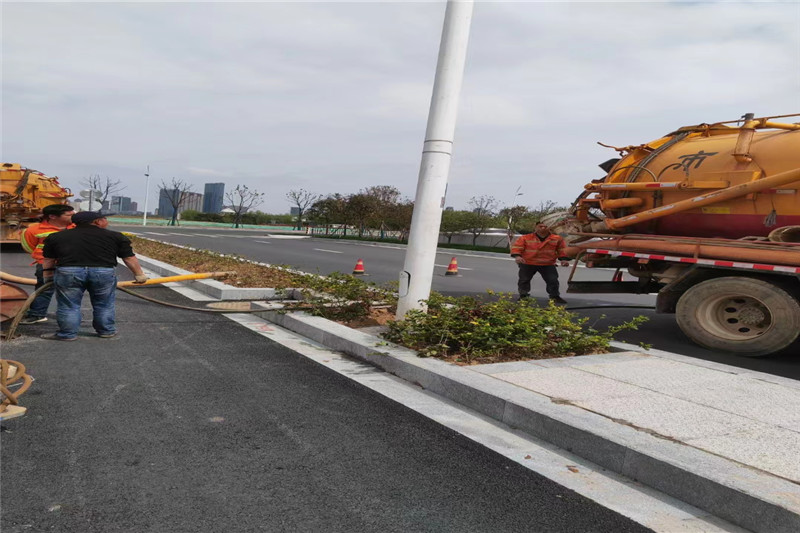 军垦路街道雨水管道清淤-污水管道清洗