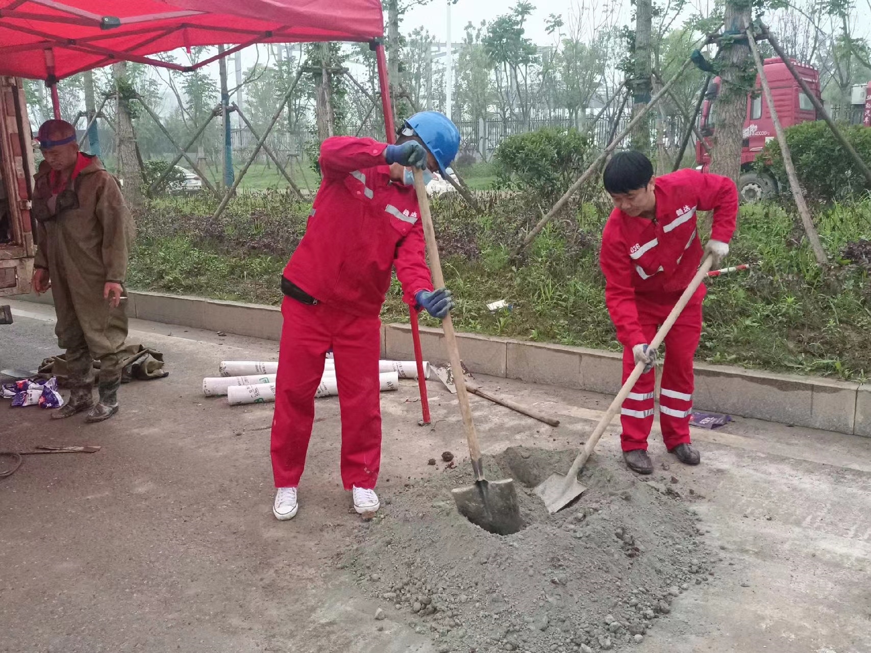 军垦路街道管道疏通哪家好】及时进行市政管道清淤